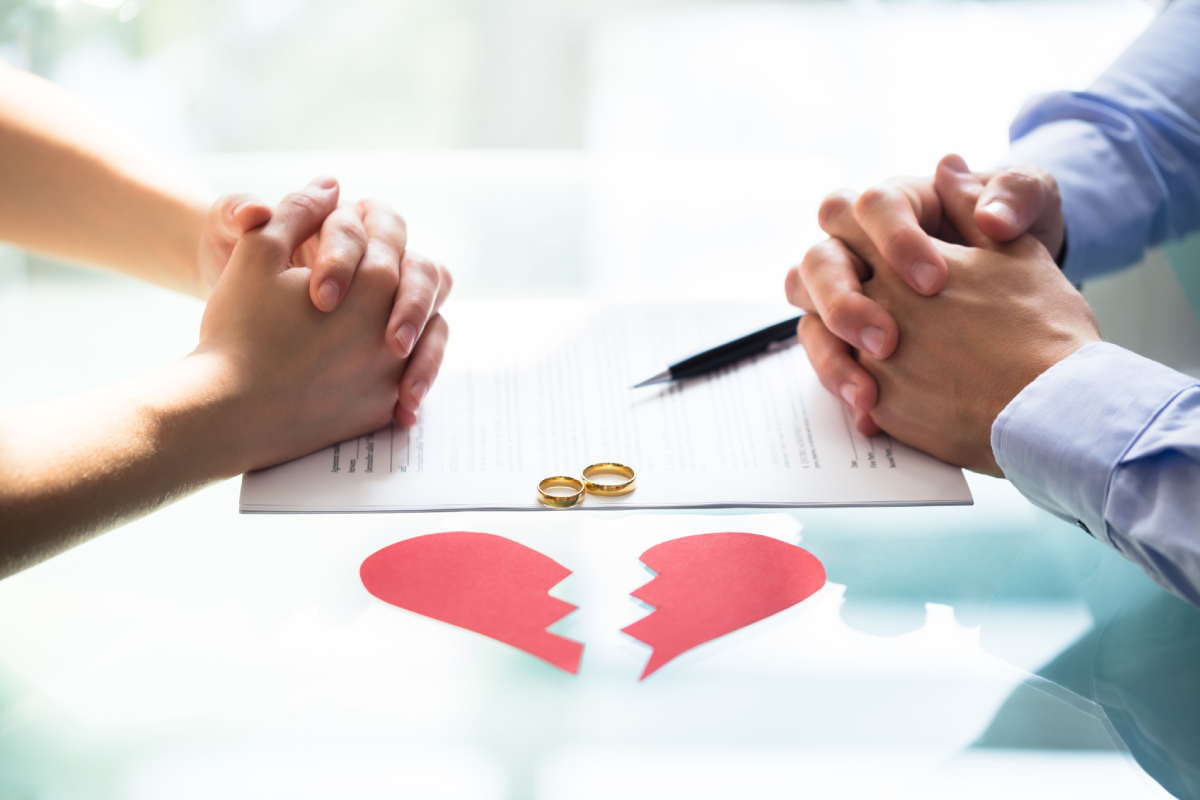 Cần làm gì khi ly hôn có yếu tố nước ngoài?